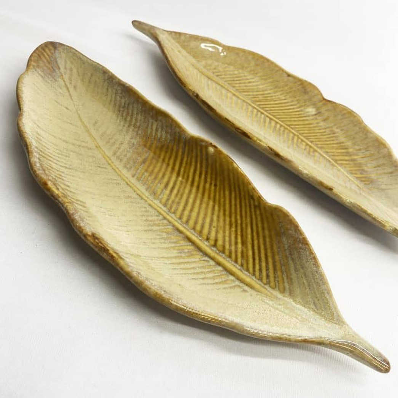 Big Faded Mustard Leaf Platter (Set of 2)